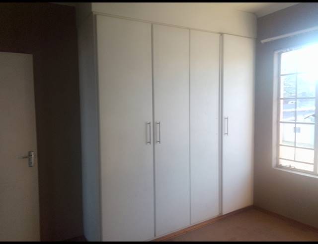 2 BEDROOM TOWNHOUSE FOR SALE IN GROBLERPARK